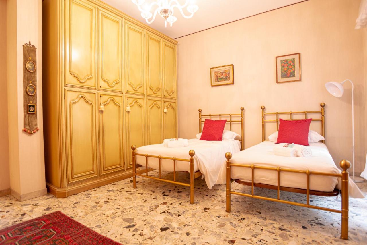 Residenza Porta Leoni - Royal Welcome Verona Bagian luar foto